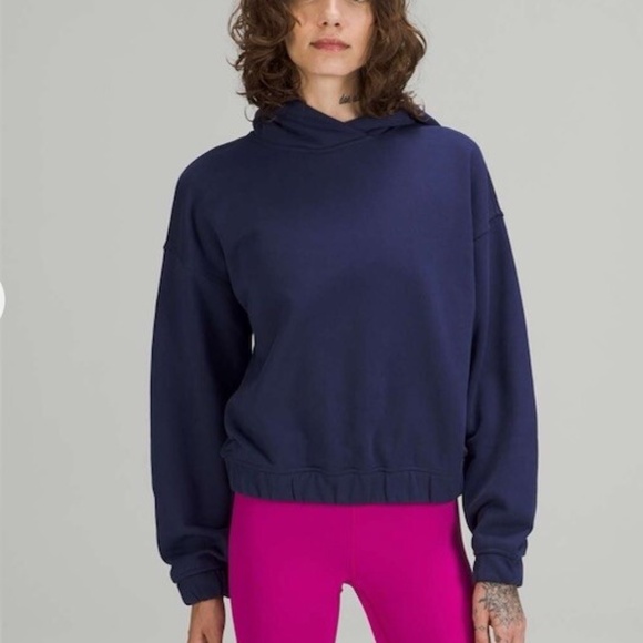 Lululemon Relaxed Cropped Navy Sweatshirt Hoodie - Picture 1 of 4